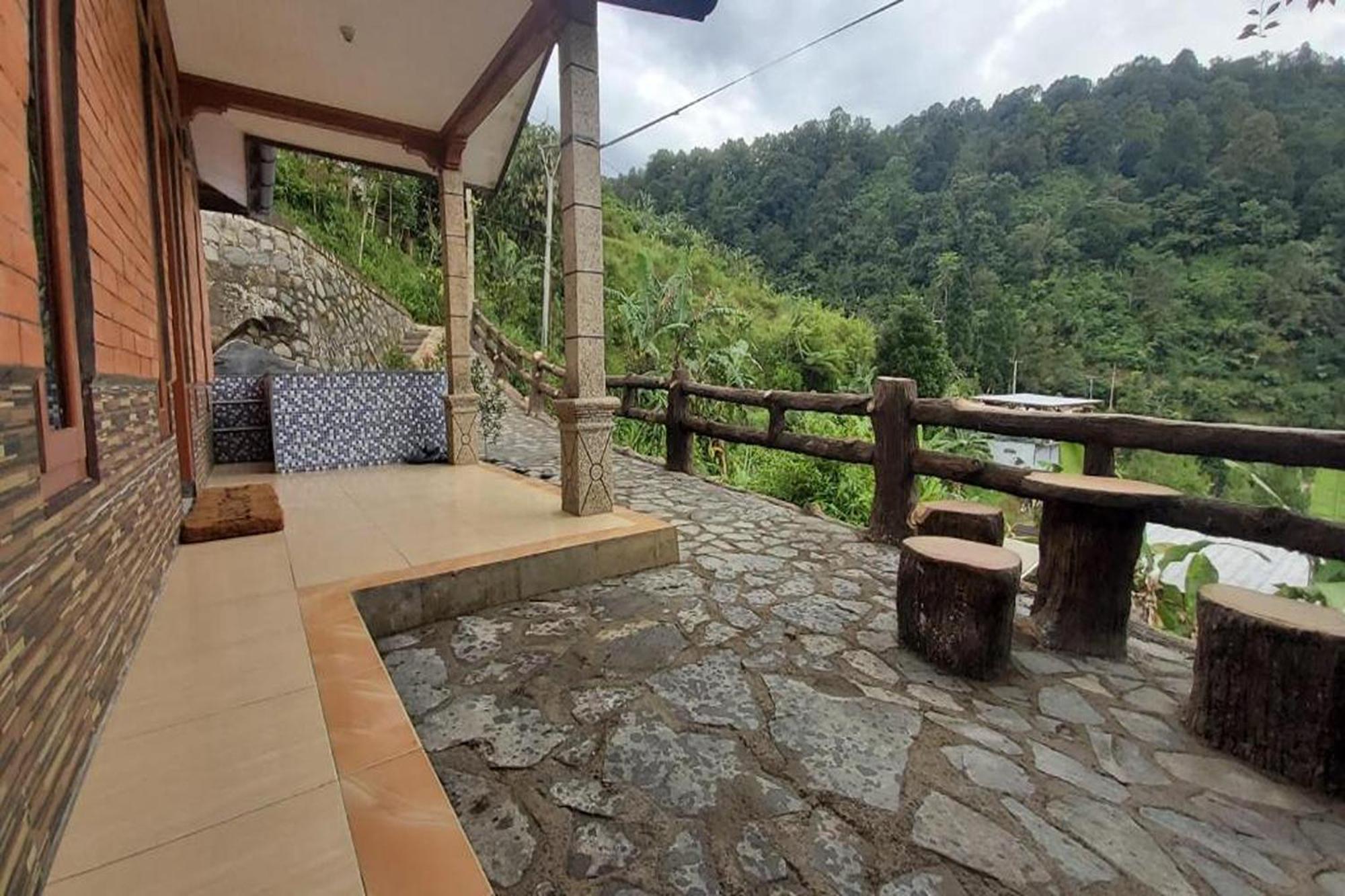 Villa Zoya 2 Pondok Cipaseban Exterior photo